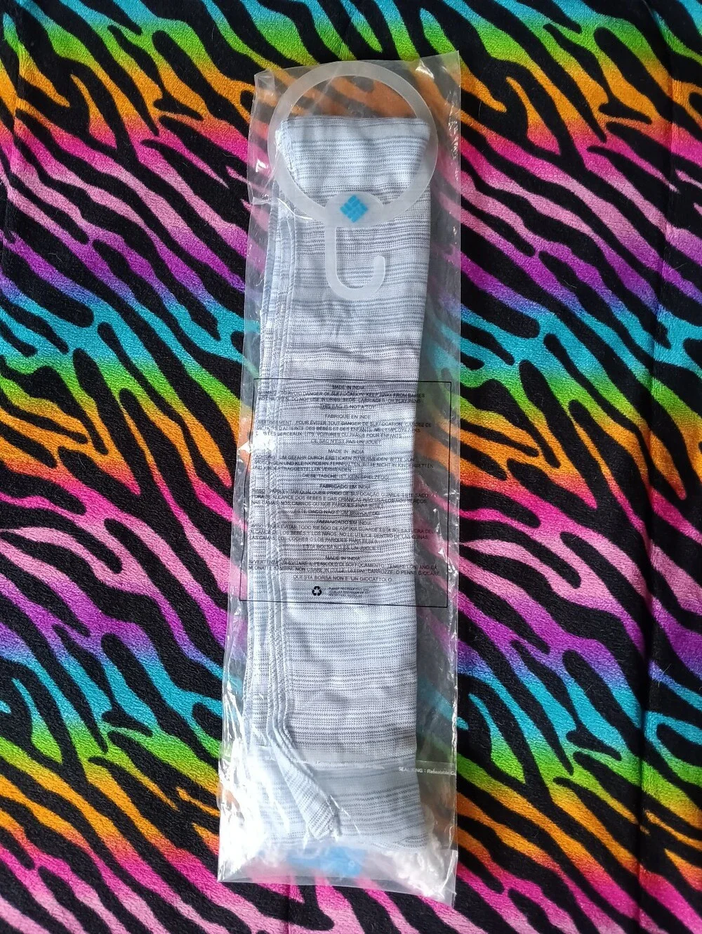 🖤NWT Columbia Wayfarer Cotton Scarf Striped Blue Tassles One Size Unisex
